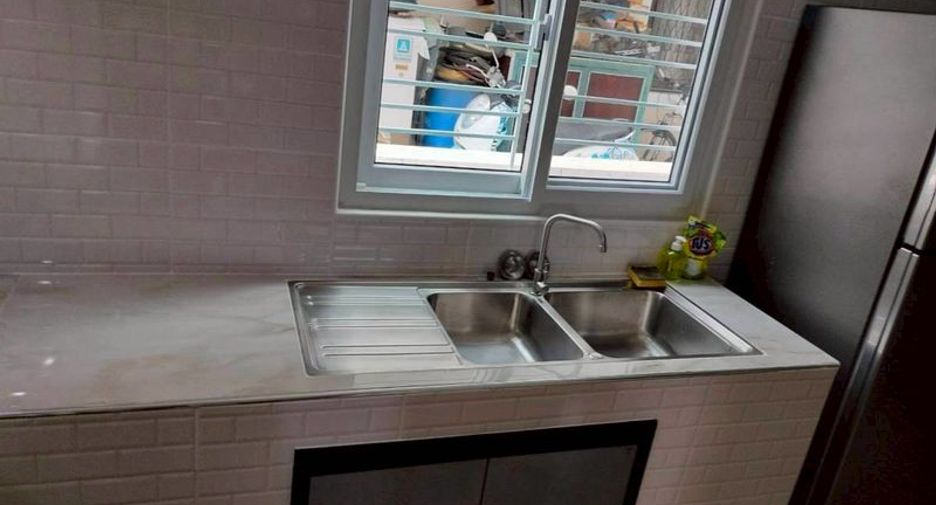 For rent 4 bedrooms house in San Sai, Chiang Mai