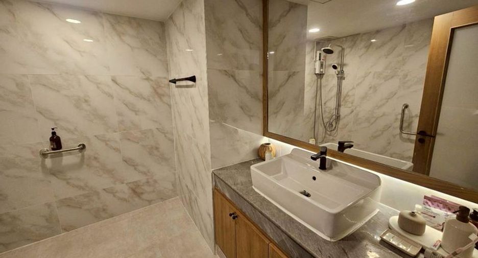 Condo en venta de 2 habitaciones en Mueang Chon Buri, Chonburi
