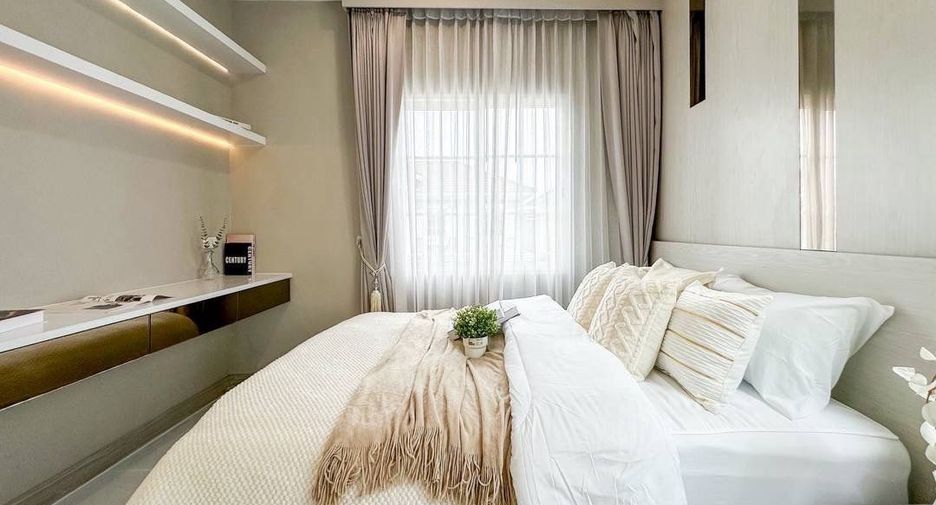 For sale 4 bedrooms house in Chom Thong, Bangkok