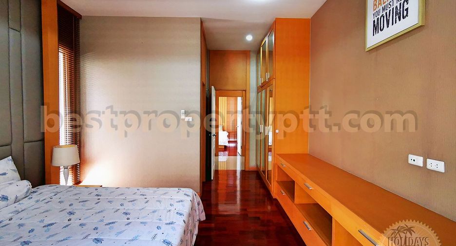 For sale 3 bedrooms villa in Sattahip, Chonburi