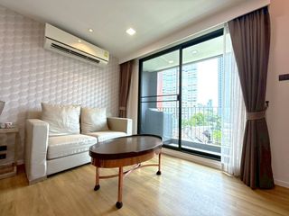 Serviced Apartment zur Miete mit 2 Zimmer in Khlong Toei, Bangkok