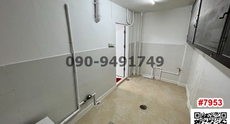 For rent 1 bed retail Space in Lak Si, Bangkok