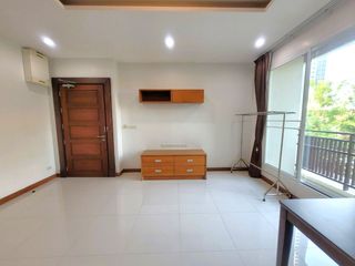 Apartment zur Miete mit 2 Zimmer in Khlong Toei, Bangkok