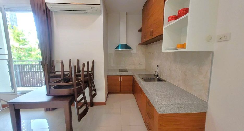 Apartment zur Miete mit 2 Zimmer in Khlong Toei, Bangkok