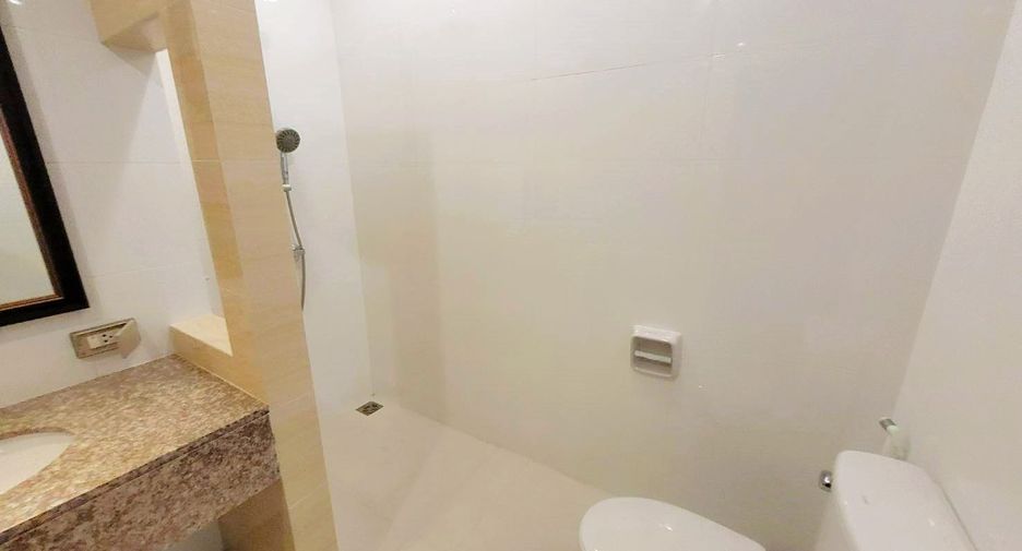 Apartment zur Miete mit 2 Zimmer in Khlong Toei, Bangkok