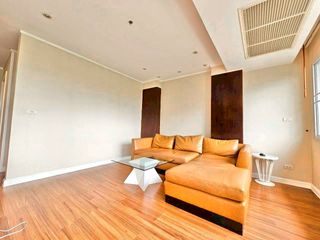 Serviced Apartment zur Miete mit 2 Zimmer in Khlong Toei, Bangkok