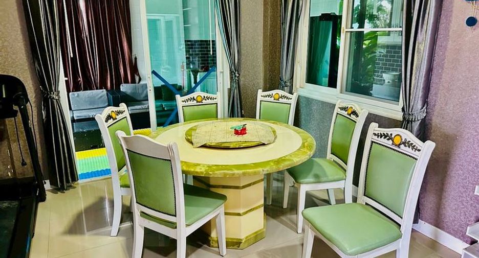 For rent 3 bedrooms house in San Sai, Chiang Mai