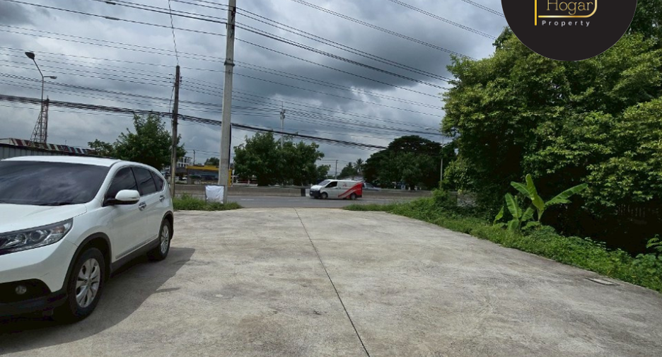 出售 3 卧室 商业空间 在 Khlong Luang, Pathum Thani