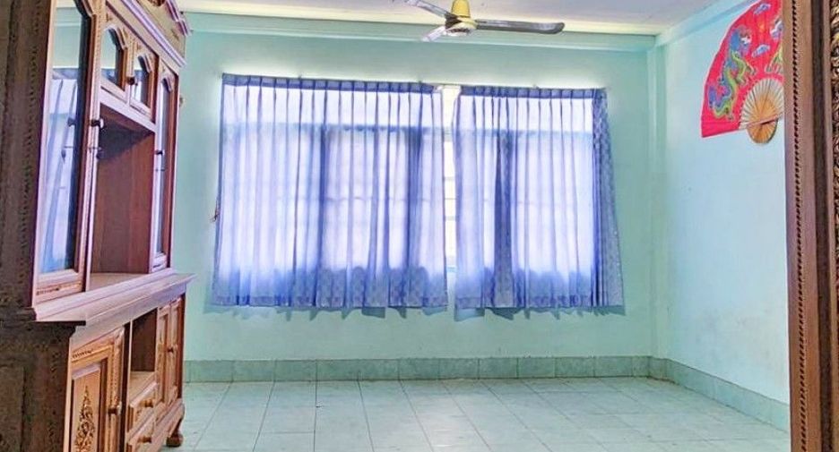 For sale 6 bedrooms retail Space in Bang Bon, Bangkok