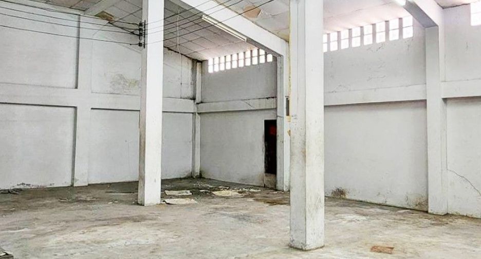 For sale 6 bedrooms retail Space in Bang Bon, Bangkok