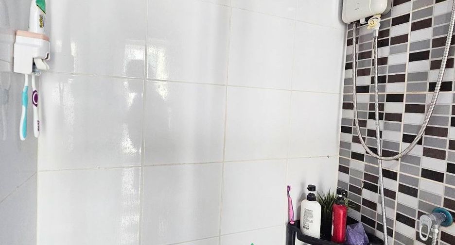 For sale 1 Beds condo in Krathum Baen, Samut Sakhon
