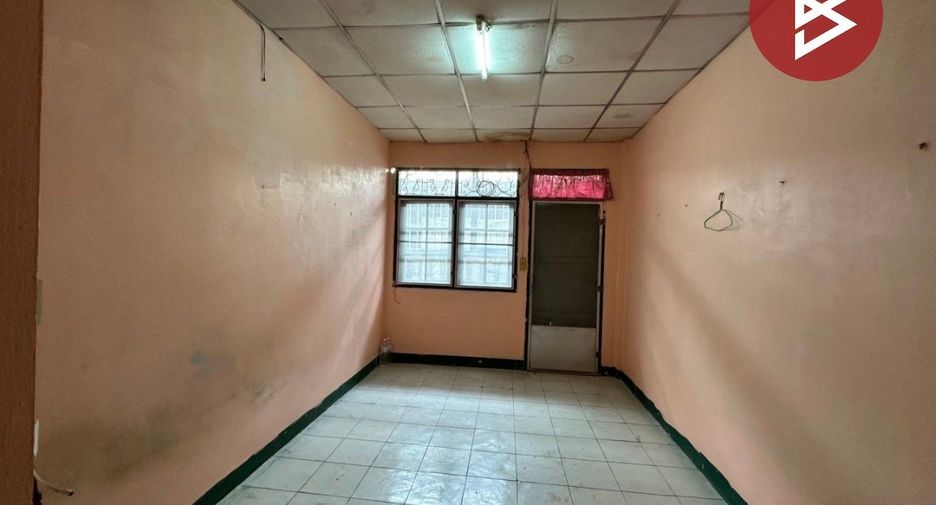 À vendre studio maison de ville à Mueang Samut Prakan, Samut Prakan