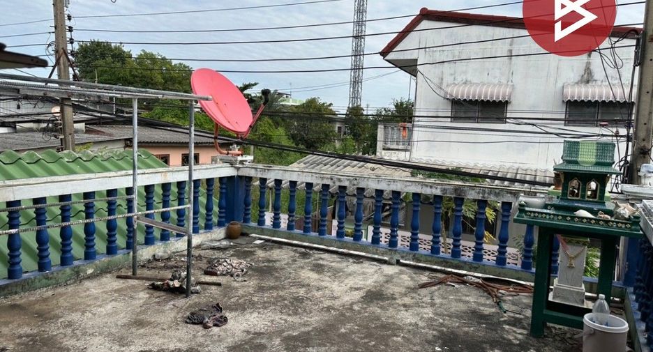 À vendre studio maison de ville à Mueang Samut Prakan, Samut Prakan
