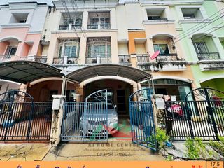 For sale 4 bedrooms townhouse in Bang Khun Thian, Bangkok