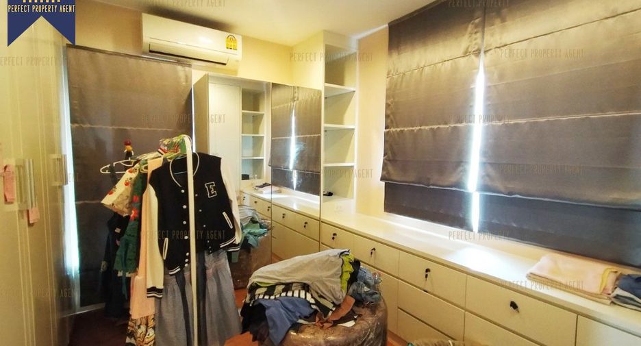 For sale 2 bedrooms house in Saphan Sung, Bangkok