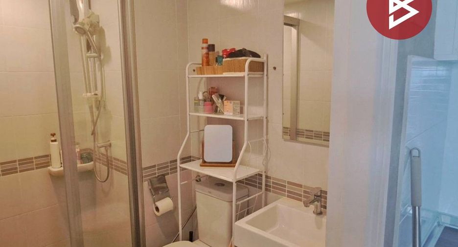 For sale 2 bedrooms condo in Bang Na, Bangkok