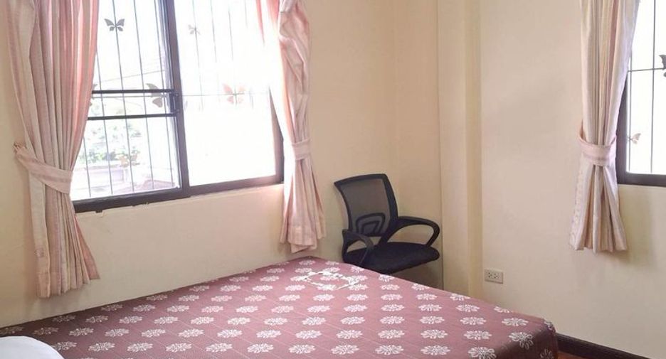 For rent 5 bedrooms house in San Sai, Chiang Mai