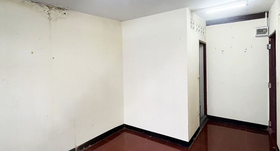For sale 15 bedrooms apartment in Bang Sue, Bangkok