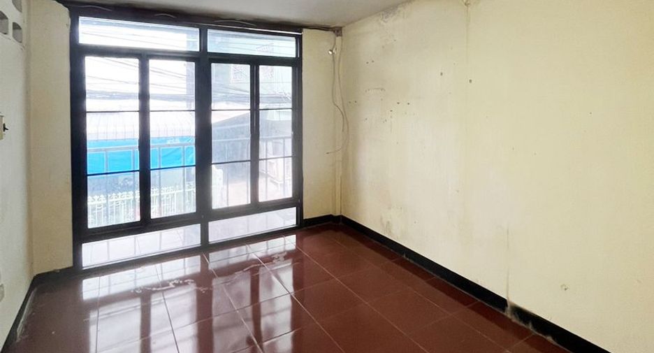 For sale 15 bedrooms apartment in Bang Sue, Bangkok