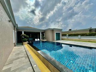 Villa zur Miete und zum Kauf mit 3 Zimmer in Bang Lamung, Chonburi