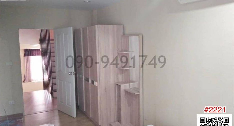 For rent 3 bedrooms townhouse in Pak Kret, Nonthaburi