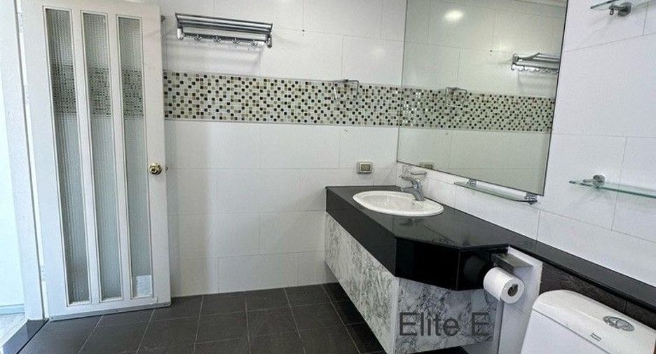 À vendre 3 chambres condo à Bang Kho Laem, Bangkok