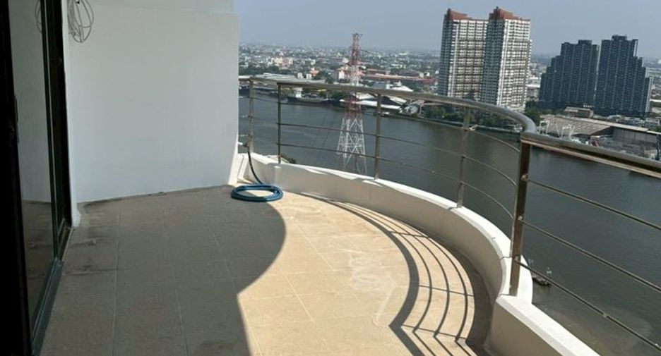 À vendre 3 chambres condo à Bang Kho Laem, Bangkok