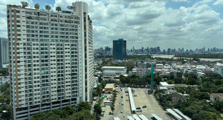 For sale 2 bedrooms retail Space in Yan Nawa, Bangkok