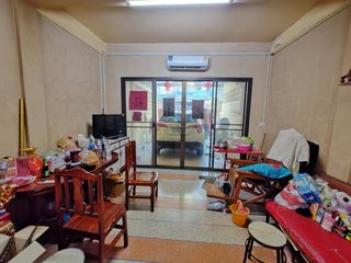 Casa adosada en venta de 2 habitaciones en Bang Sue, Bangkok