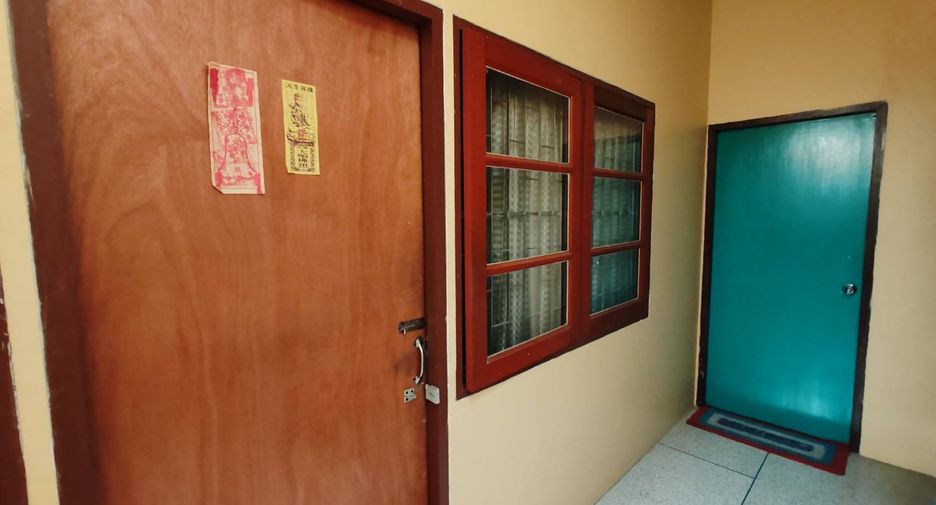 For sale 2 bedrooms townhouse in Bang Sue, Bangkok