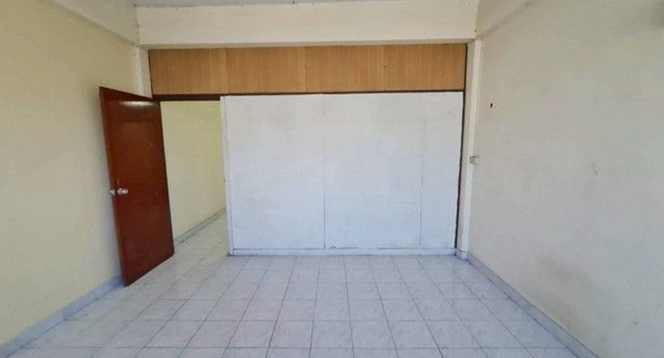 Продажа 2 спальни апартаменты в Тхунг Кхру, Бангкок