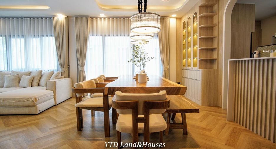 Casa en alquiler de 4 habitaciones en Bang Phli, Samut Prakan