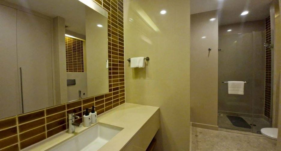 Wohnung zur Miete mit 3 Zimmer in Bang Kho Laem, Bangkok