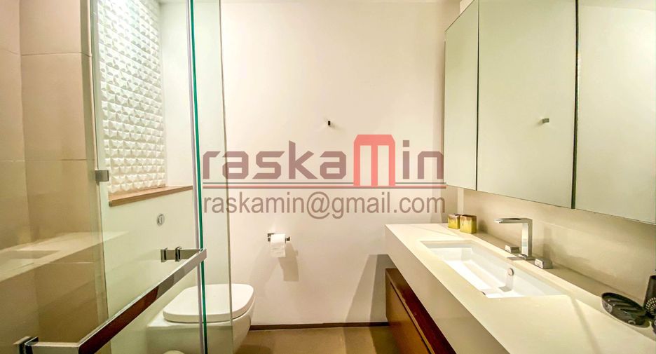 For rent そして for sale 2 ベッドルーム condo in Sathon, Bangkok