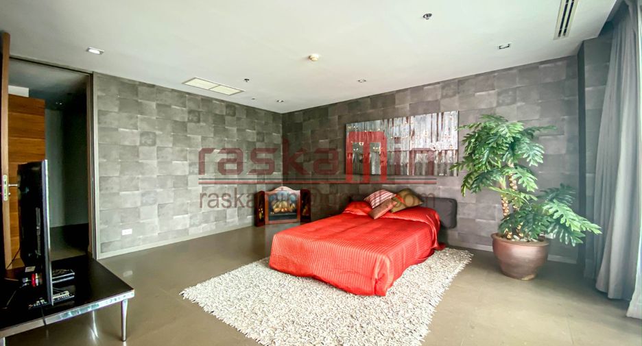 For rent そして for sale 2 ベッドルーム condo in Sathon, Bangkok