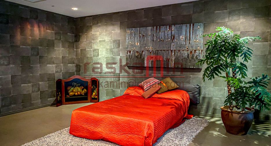 For rent そして for sale 2 ベッドルーム condo in Sathon, Bangkok