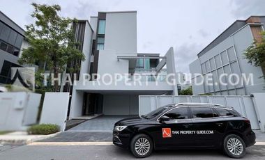 For rent 4 bedrooms house in Saphan Sung, Bangkok