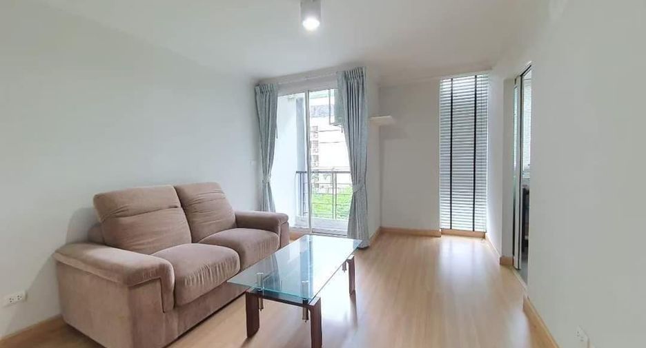 À vendre 1 chambre condo à Huai Khwang, Bangkok