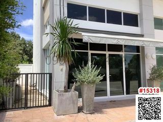 For rent 5 bedrooms townhouse in Lak Si, Bangkok