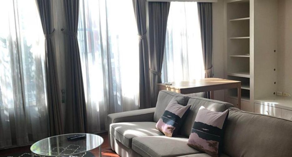 For rent 4 ベッドルーム condo in Watthana, Bangkok