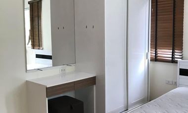 For rent 2 bedrooms condo in Huai Khwang, Bangkok