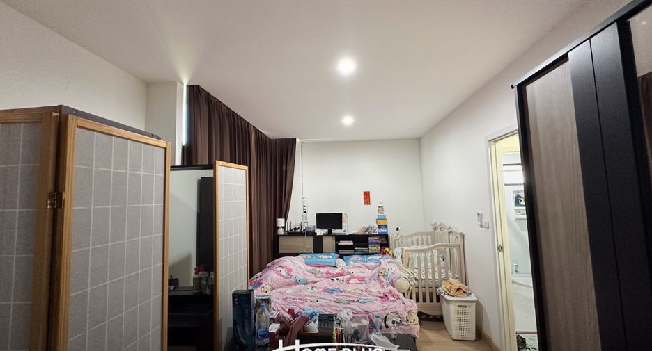For rent and for sale 3 bedrooms townhouse in Sai Mai, Bangkok