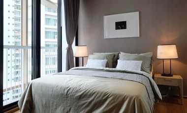 For rent そして for sale 2 ベッドルーム condo in Khlong Toei, Bangkok