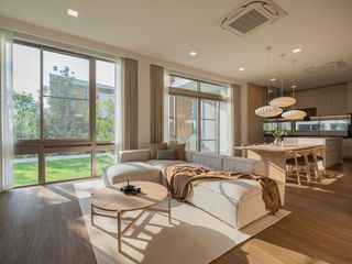 出租 3 卧室 独立屋 在 Saphan Sung, 曼谷