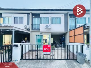 Casa adosada en venta de 3 habitaciones en Bang Phli, Samut Prakan