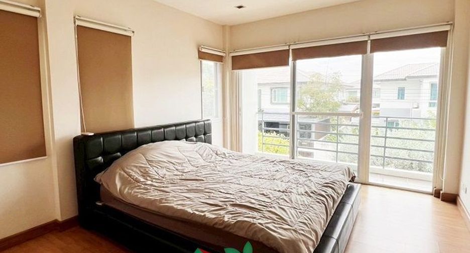For sale 4 bedrooms house in Sai Mai, Bangkok