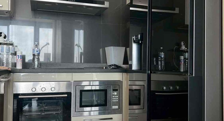 Condo en venta de 3 habitaciones en Watthana, Bangkok