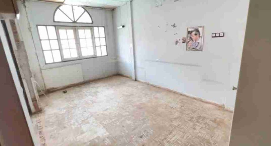 À vendre 2 chambres maison à Mueang Nonthaburi, Nonthaburi