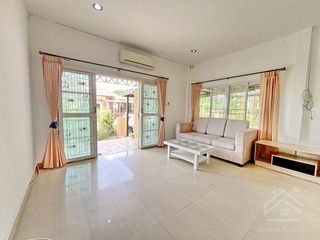 For rent and for sale 4 bedrooms house in Si Racha, Chonburi