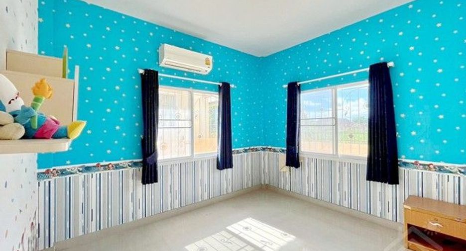 For rent and for sale 4 bedrooms house in Si Racha, Chonburi